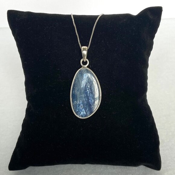 Sterling Silver 925 Bezel Set Blue Kyanite Pendant Necklace 18.75" Box Chain - Picture 16 of 16